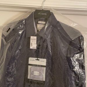 This is Jos A. Bank casual button down shirt